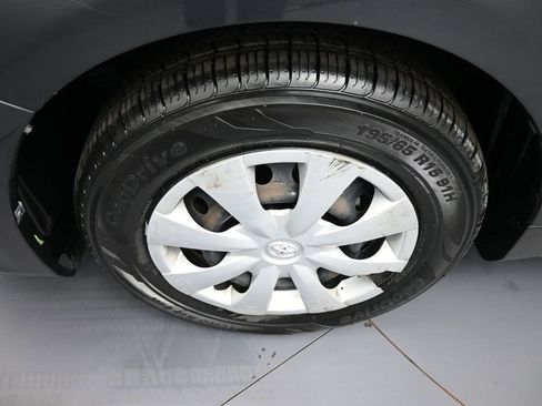 Used 2012 Toyota Corolla LE image 14