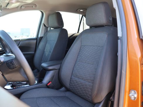 Used 2018 Chevrolet Equinox LT image 14