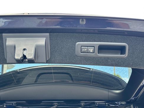 Certified 2022 Lexus RX 450hL AWD w/ Premium Package image 12