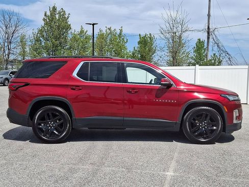 Used 2023 Chevrolet Traverse LT AWD/4WD image 10