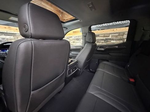Used 2024 Chevrolet Silverado 1500 LTZ w/ Technology Package AWD/4WD image 33