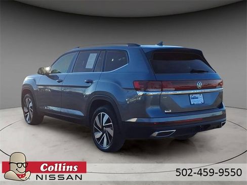 Used 2025 Volkswagen Atlas SE image 3