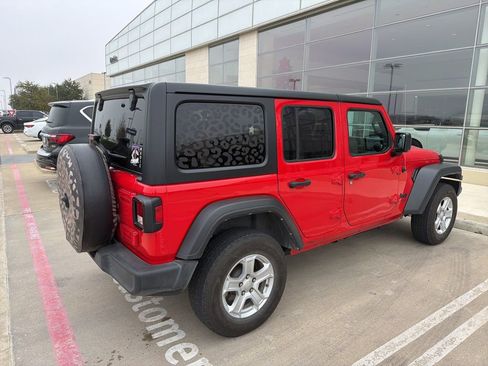Used 2022 Jeep Wrangler Unlimited Sport image 11