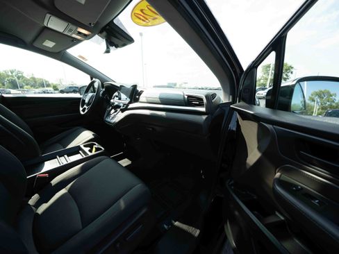 Used 2020 Honda Odyssey EX image 26