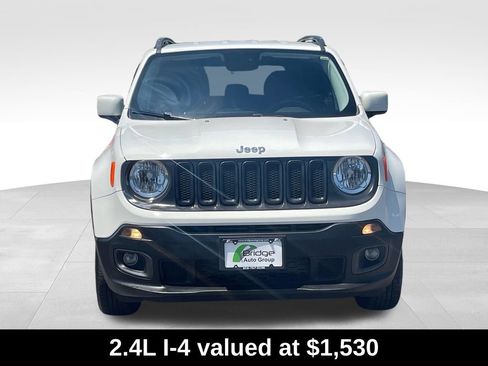 Used 2017 Jeep Renegade Latitude AWD/4WD image 2