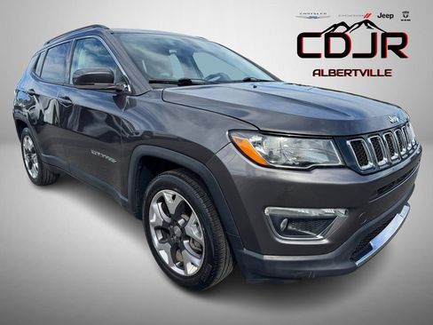 Used 2019 Jeep Compass Limited image 1