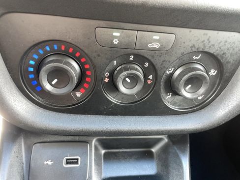 Used 2022 RAM ProMaster City Wagon image 22