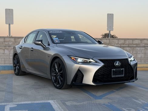 Certified 2023 Lexus IS 350 F Sport image 2
