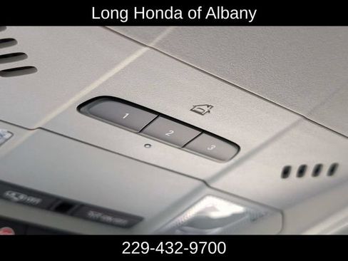 Used 2022 GMC Terrain SLT AWD/4WD image 29