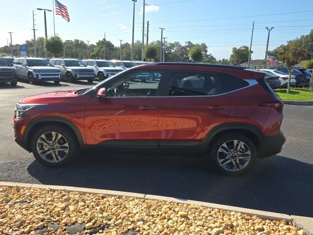 Used 2022 Kia Seltos S FWD image 19