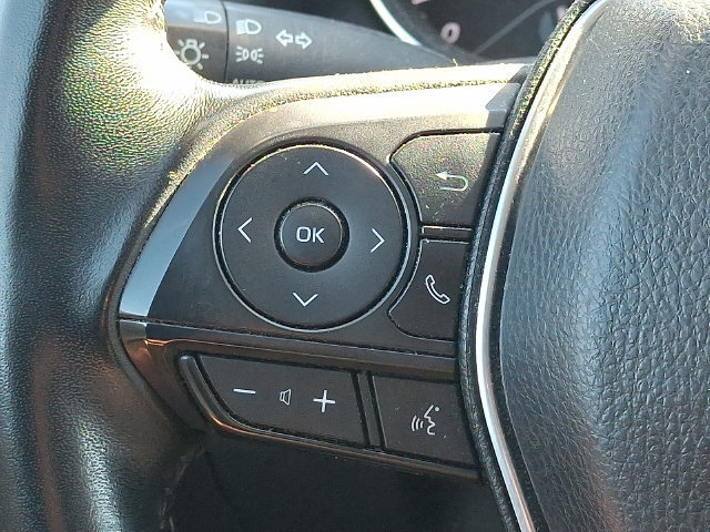 Certified 2020 Toyota Camry SE FWD image 19