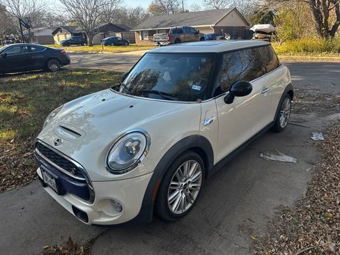 Used 2016 MINI Cooper S FWD image 7