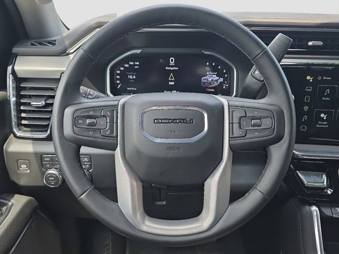 Used 2026 GMC Sierra 2500 Denali w/ Denali Reserve Package AWD/4WD image 9