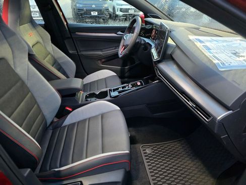 New 2026 Volkswagen GTI SE FWD image 34