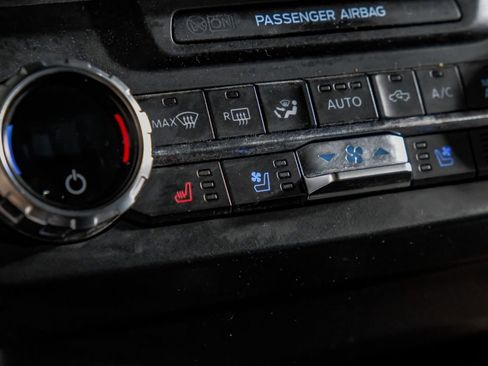 Used 2022 Ford F250 Lariat w/ Tremor Off-Road Package image 26