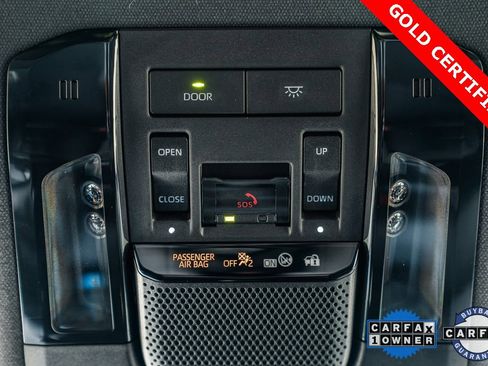 Used 2025 Toyota Land Cruiser image 21