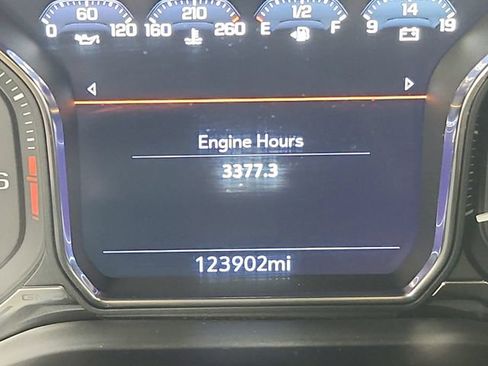 Used 2021 GMC Yukon Denali w/ Denali Ultimate Package AWD/4WD image 24