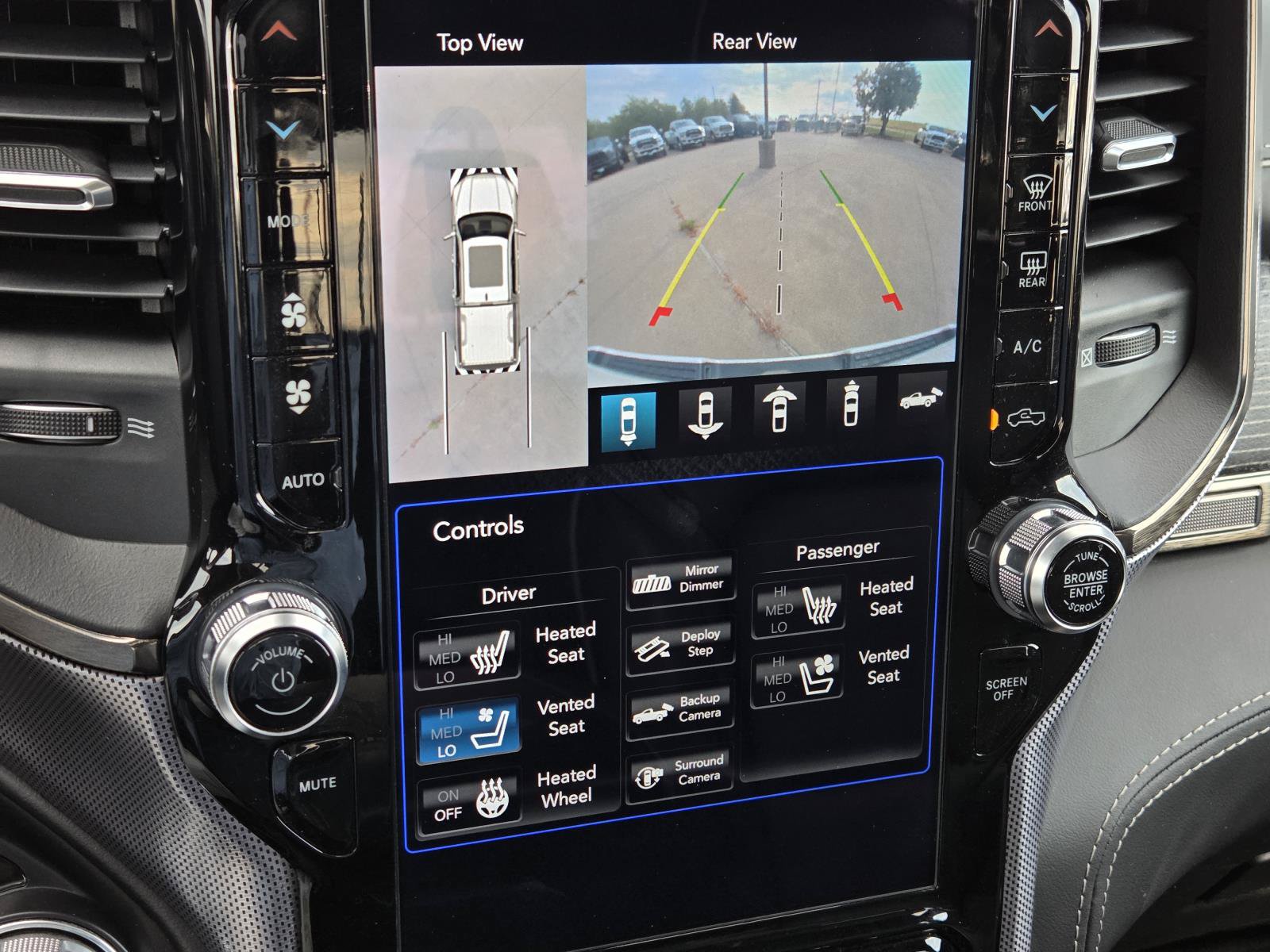 Used 2020 RAM 1500 Limited AWD/4WD image 17