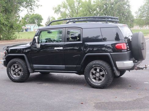 Used 2007 Toyota FJ Cruiser 4WD image 8