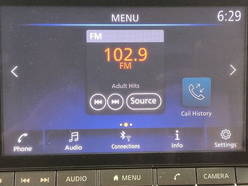 Used 2021 Nissan Sentra SV w/ SV Premium Package FWD image 25