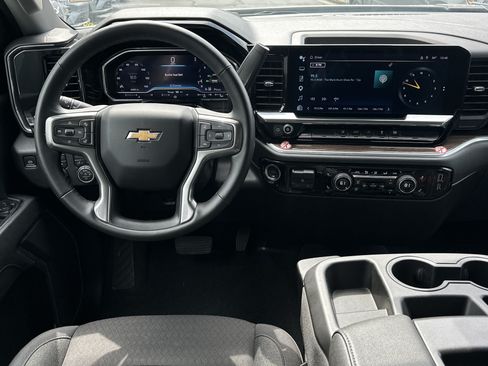 Certified 2025 Chevrolet Silverado 2500 LT w/ Convenience Package AWD/4WD image 22
