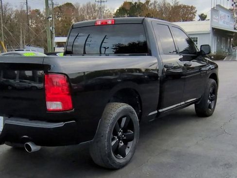 Used 2018 RAM 1500 Express w/ Black Ram 1500 Express Group image 8