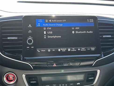 Certified 2024 Honda Ridgeline Sport image 19