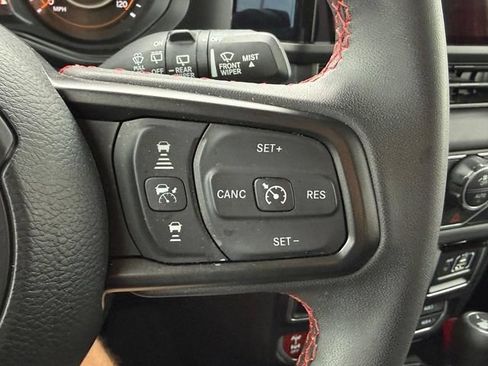 Used 2024 Jeep Wrangler Unlimited Rubicon AWD/4WD image 24