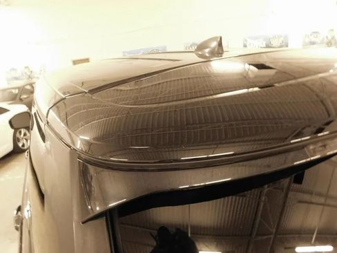 Used 2017 Land Rover Range Rover image 25