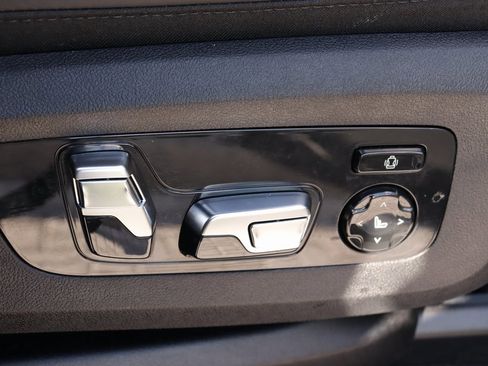 Used 2026 BMW X5 M60i image 26