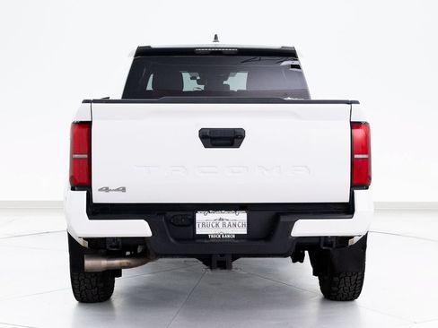 Used 2024 Toyota Tacoma SR5 AWD/4WD image 8