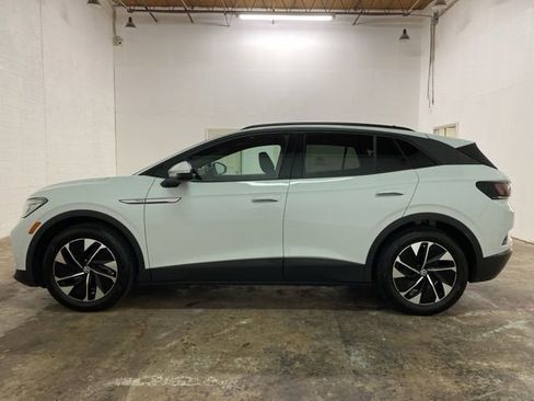 Used 2022 Volkswagen ID.4 Pro S RWD image 2