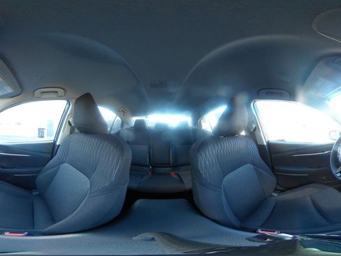 Used 2025 Toyota Camry LE image 41