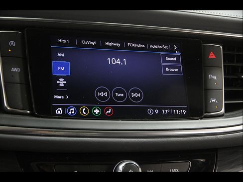 Used 2023 Buick Enclave Essence w/ Experience Buick Package AWD/4WD image 10
