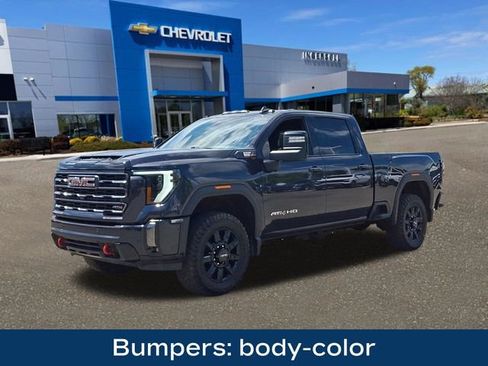 Used 2024 GMC Sierra 2500 AT4 w/ AT4 Premium Plus Package AWD/4WD image 34