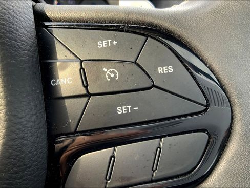 Used 2022 Chrysler 300 S image 21