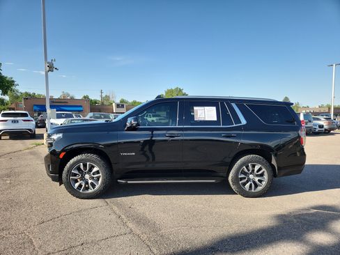 Used 2021 Chevrolet Tahoe LT w/ Luxury Package AWD/4WD image 2