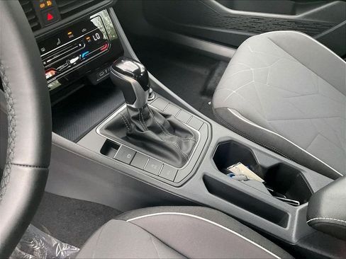 New 2026 Volkswagen Jetta Sport FWD image 14