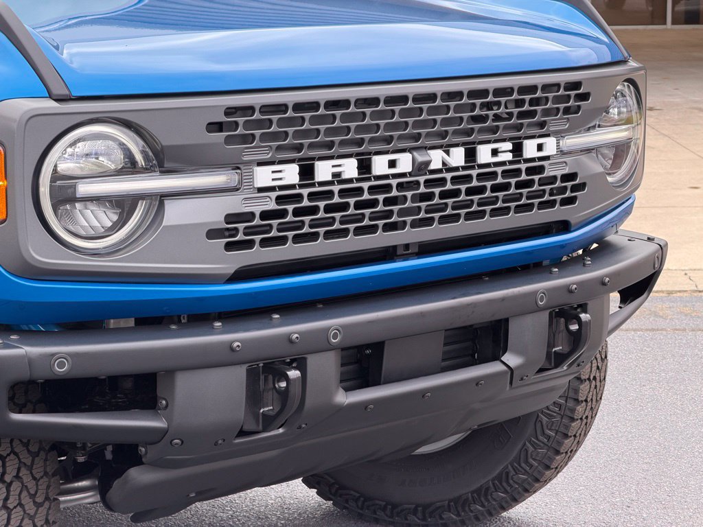 Certified 2025 Ford Bronco Badlands AWD/4WD image 14