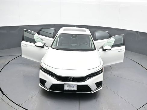 Certified 2024 Honda Civic EX-L image 45