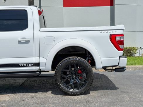 Used 2022 Ford F150 Lariat w/ Equipment Group 502A High AWD/4WD image 13