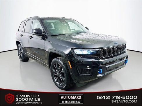 Used 2023 Jeep Grand Cherokee 30th Anniversary image 1
