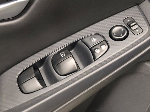 Used 2022 Nissan Sentra S FWD image 27