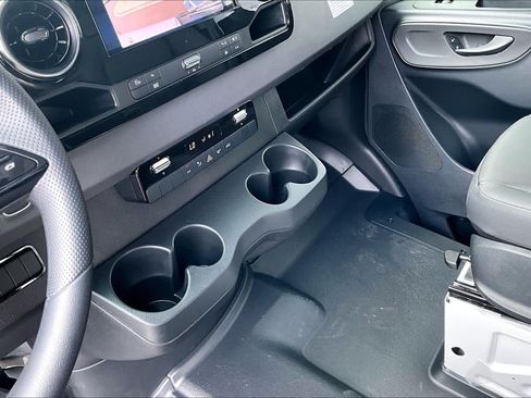New 2026 Mercedes-Benz Sprinter 2500 image 7