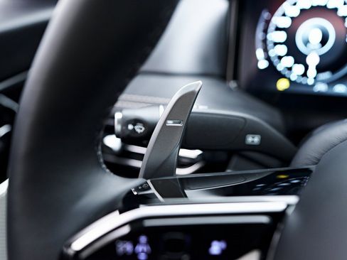 Used 2024 Aston Martin DB12 Coupe image 54