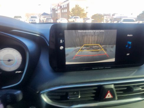 Used 2022 Hyundai Santa Fe SEL w/ Convenience + Premium Package image 19