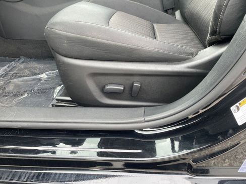 Used 2025 Nissan Altima 2.5 SV image 23