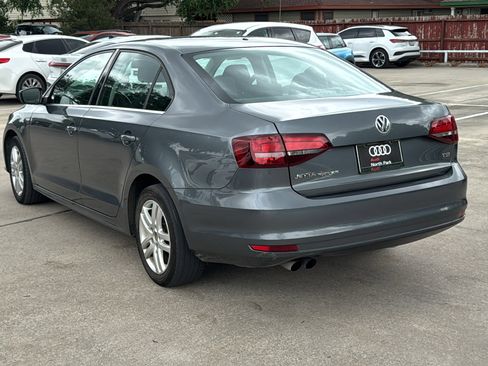 Used 2017 Volkswagen Jetta S FWD image 5