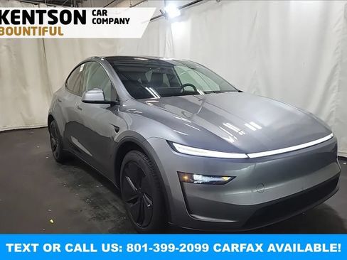 Used 2026 Tesla Model Y Long Range AWD/4WD image 2