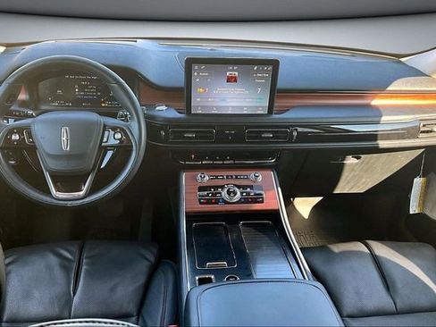 Used 2021 Lincoln Aviator Grand Touring w/ Equipment Group 302A image 7